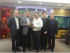 2019-02-21 拜訪香港臺(tái)山社團(tuán)總會(huì)主席陳榮濂 及 世界五邑商會(huì)永遠(yuǎn)名譽(yù)主席張光銘