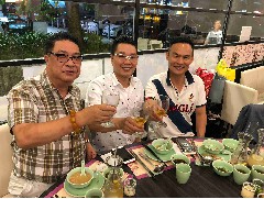 2018-06-21 熱烈祝賀由清遠(yuǎn)人陳國強(qiáng)先生擔(dān)任創(chuàng)會(huì)會(huì)長的香港國際廚藝交流協(xié)會(huì)成立並將於本年8月8日舉行成立就職典禮