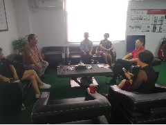 2019-8-10 與中華英才海外傳媒坐談粵港澳大灣區(qū)合作方案, 共同推動我國經(jīng)濟(jì)及文化發(fā)展